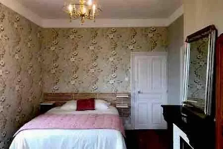 Grande Maison Familiale, Vue Incroyable Et Piscine Hébergement de vacances *