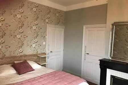 Hébergement de vacances Grande Maison Familiale, Vue Incroyable Et Piscine