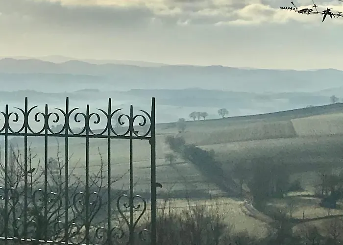 Grande Maison Familiale, Vue Incroyable Et Piscine Saint-Babel