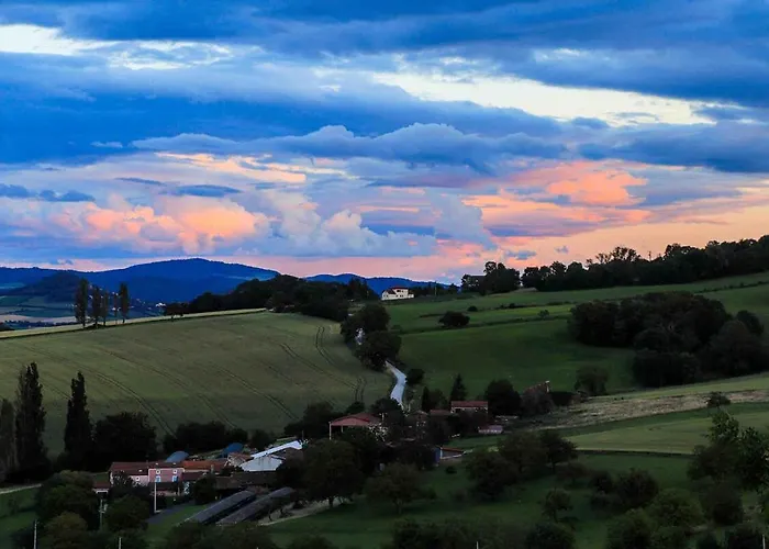 Grande Maison Familiale, Vue Incroyable Et Piscine * Saint-Babel