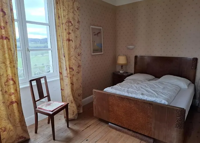 Grande Maison Familiale, Vue Incroyable Et Piscine