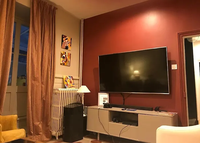 Hébergement de vacances Grande Maison Familiale, Vue Incroyable Et Piscine